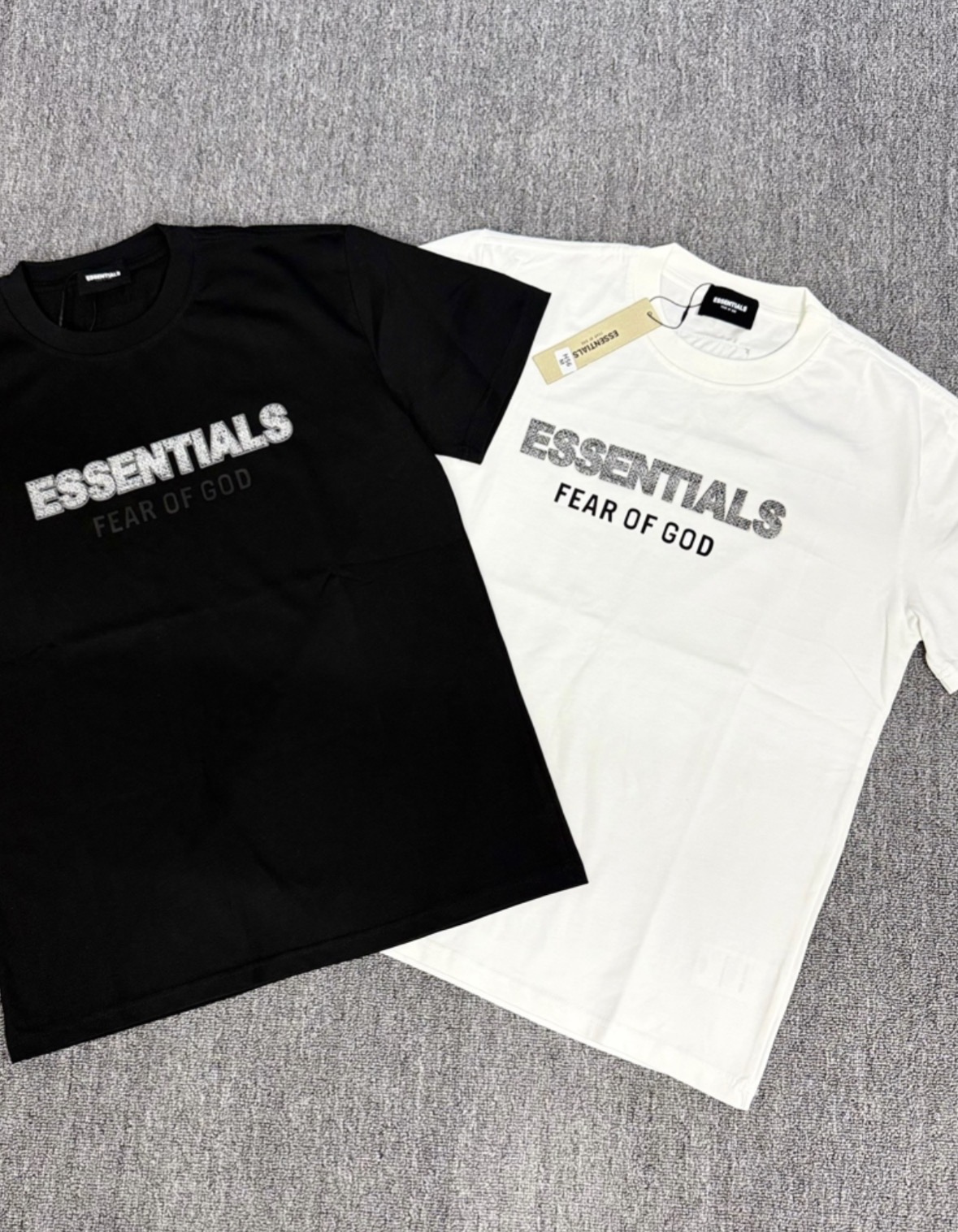 Camiseta Essentials U803